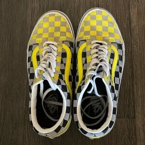Vans checker shoes in a size 8 in women’s
